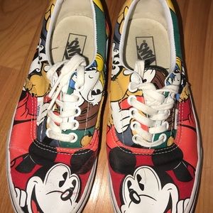 Disney limited edition Vans size 6.5 men women 8